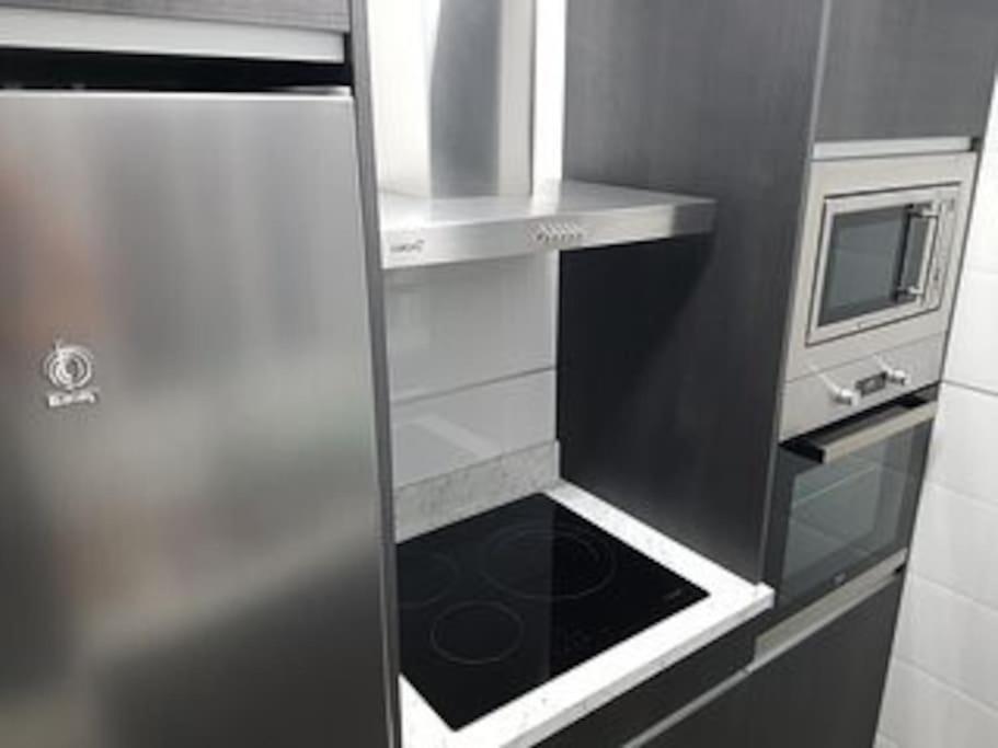 Beautiful Apartment In La Carihuela, Τορρεμολίνος Εξωτερικό φωτογραφία